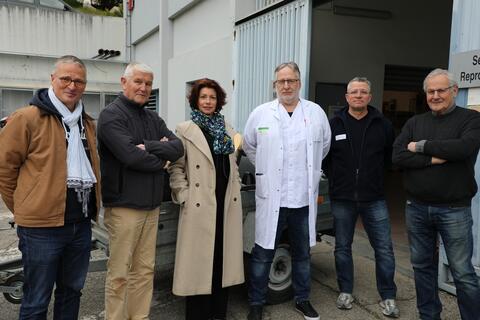 le CHU de Nîmes fait don de matériel au Dispensaire Saint Charles